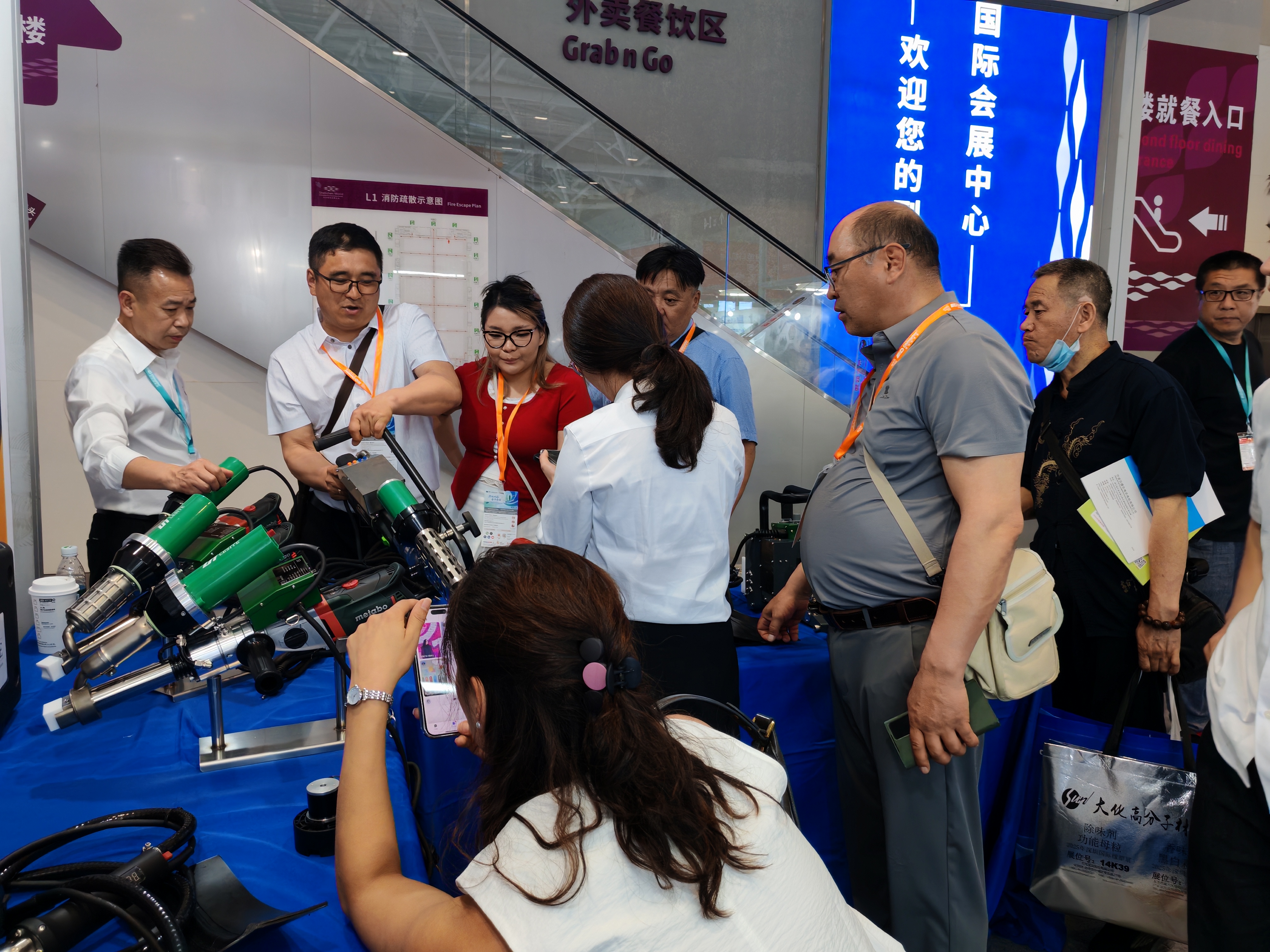 0d14eb3a12bf5296f2b463bc9c14c1d