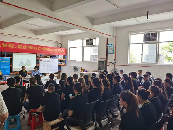 打造行業(yè)標(biāo)桿！萊斯特精細(xì)管理項(xiàng)目啟動(dòng)會(huì)議圓滿成功！