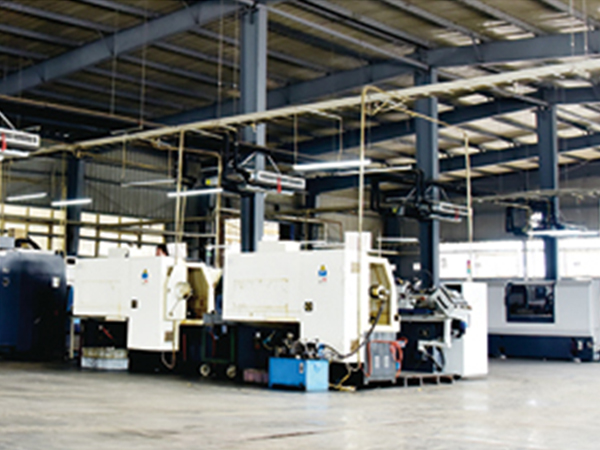 廠區(qū)設(shè)備