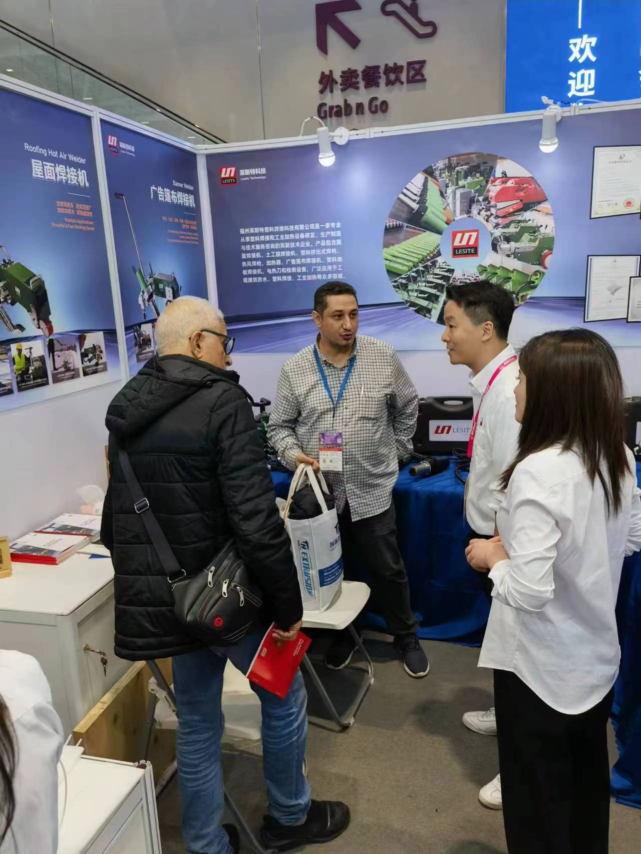 d97002bbf61f161dc451c441067fa2b